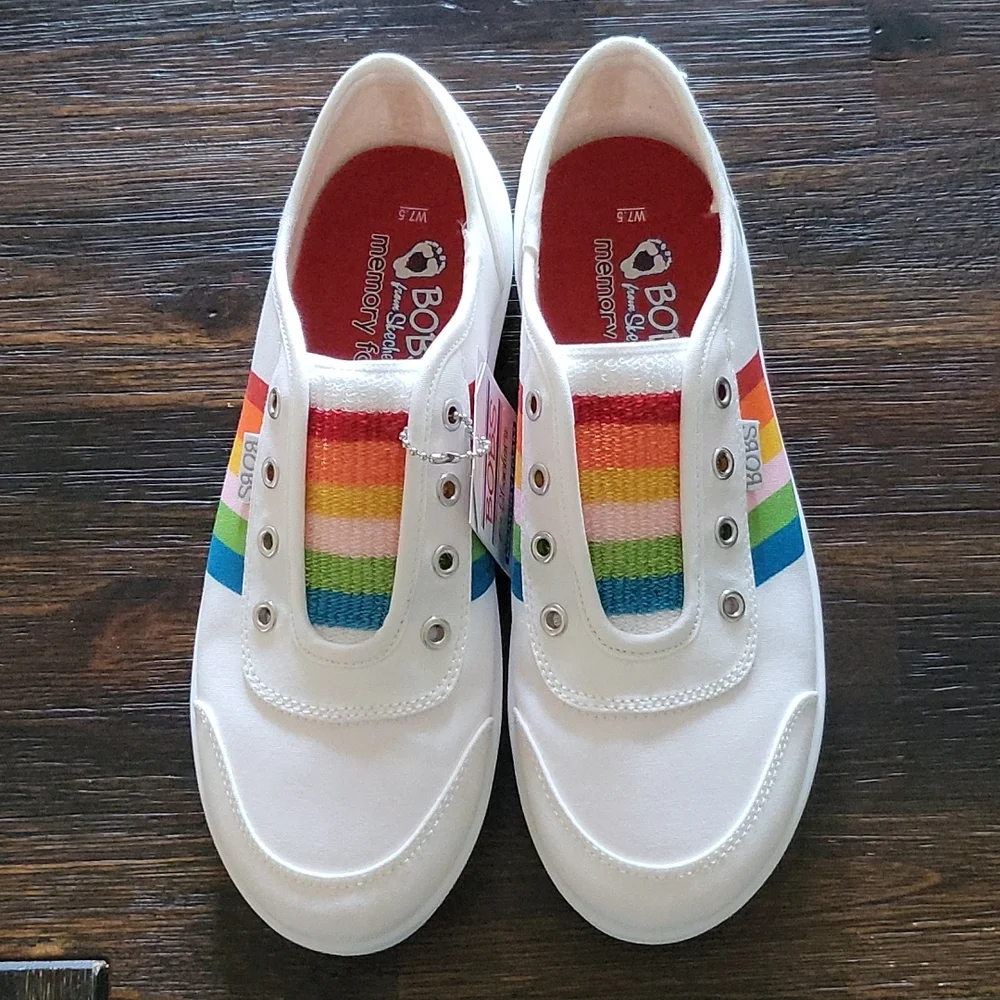 Sketchers. Size 7.5. - Picture 3 of 3